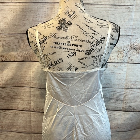 Vintage Kayser Full Body Slip White Pink Rosette Size 34 Made in USA - Picture 7 of 10